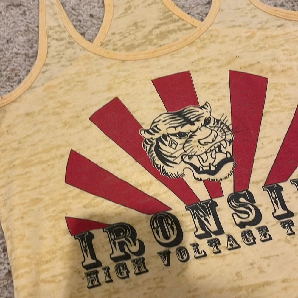 Kat von d vintage high voltage tank top small #124 - Picture 2 of 4